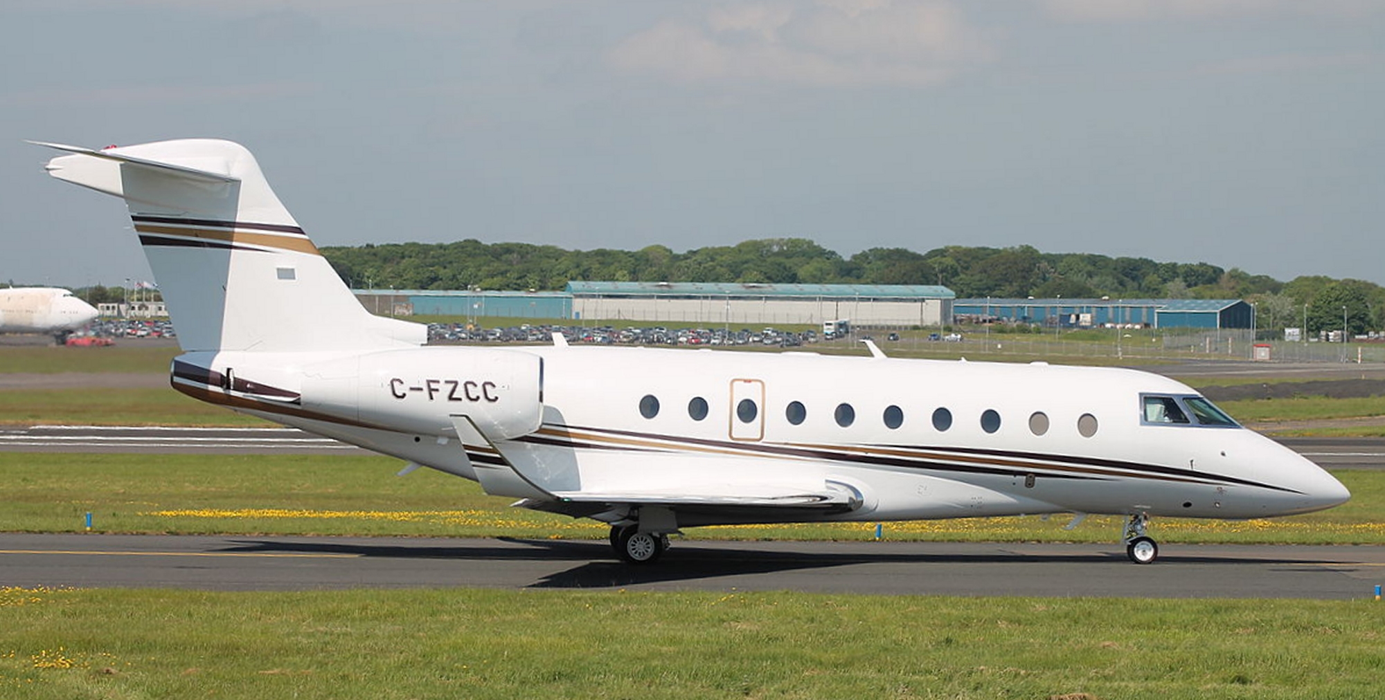Gulfstream G280 photo
